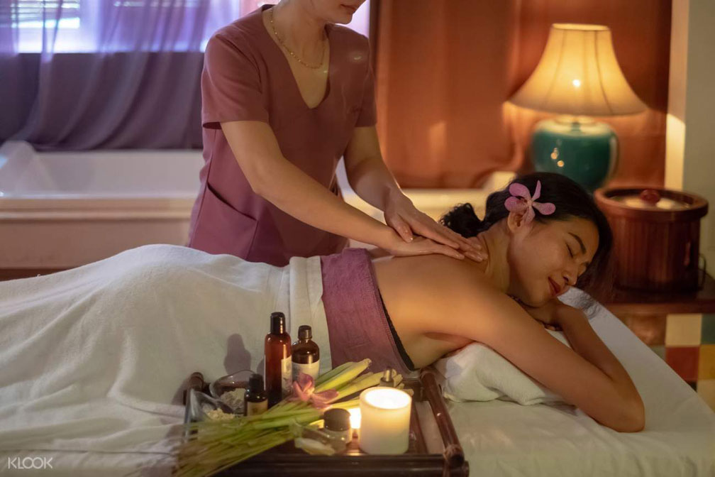 In-Room Concierge Services - Colorado Activities - Book Today!