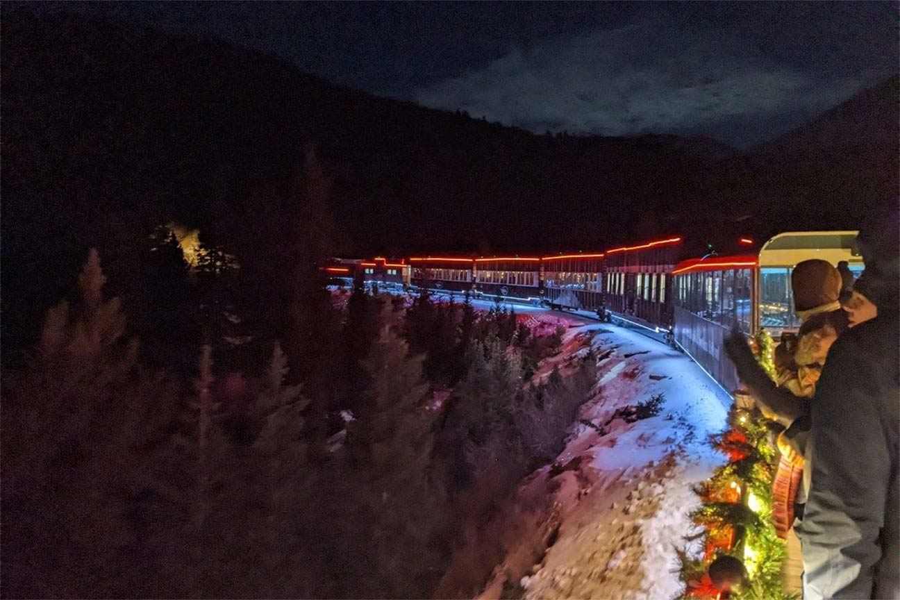 winter-train-rides-2 image winter-train-rides-2 Winter Train Rides Breckenridge, Vail, Keystone & Leadville